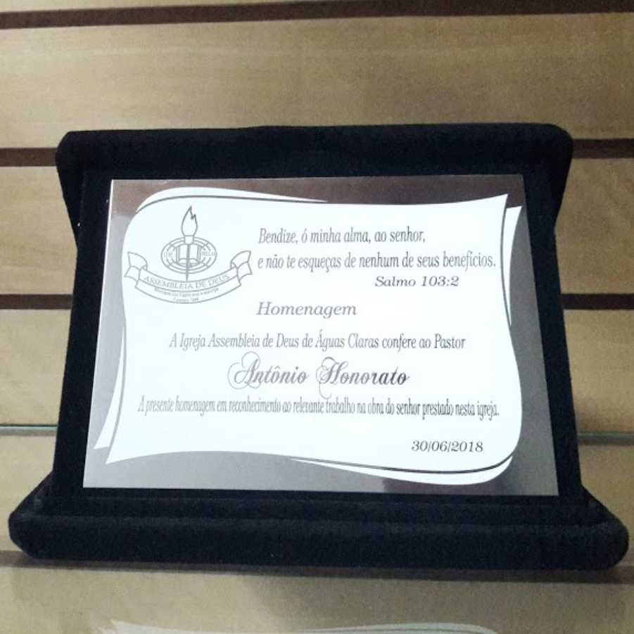 Placa homenagem com estojo